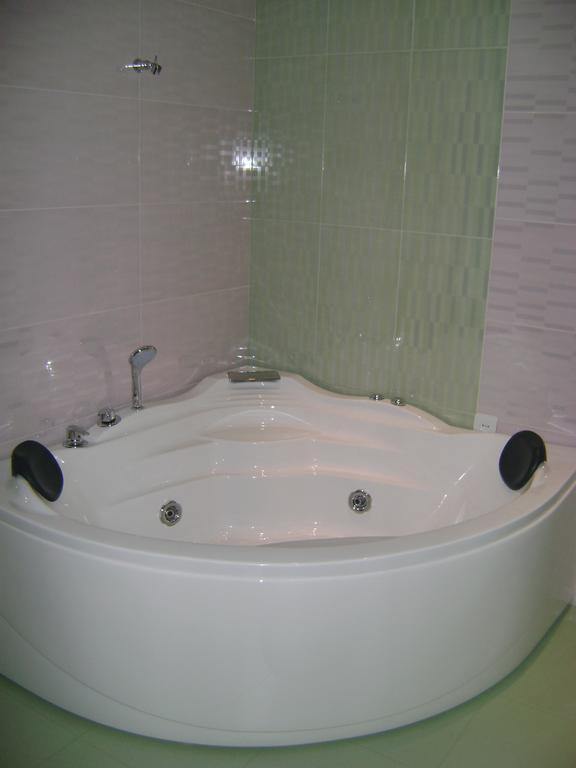 Sochi Plaza Hotel Yerevan Ruang foto